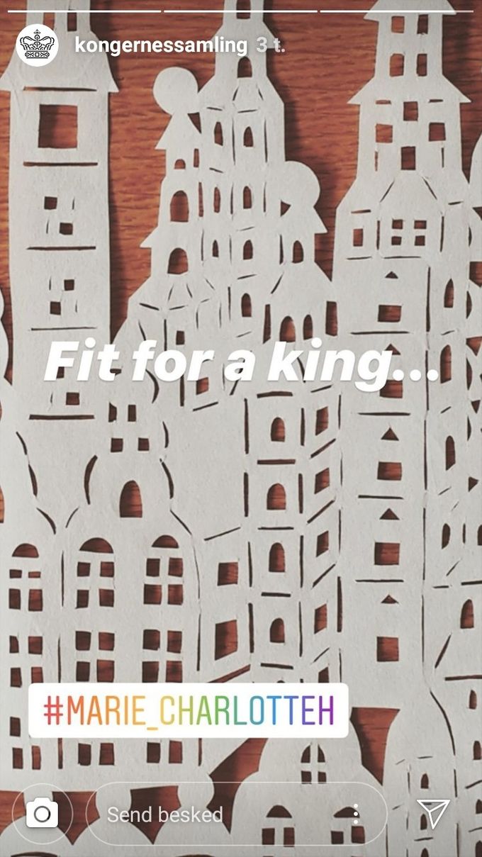 Papirklip af Rosenborg. Her vist på Kongernes Samlings Instagram-Story, oktober 2019